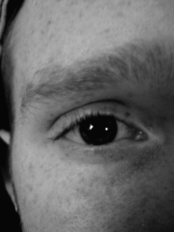 heysean:my skin looks like it belongs to an old man. but i like