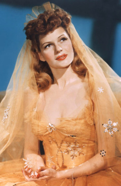 don56:  Rita Hayworth in “Cover Girl” (1944)