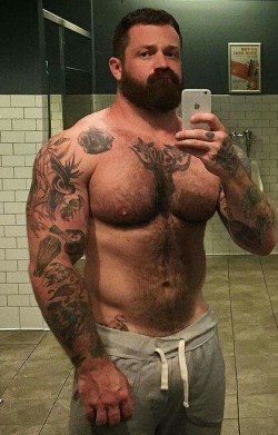 Fur, Tats, Leather and Scruff...