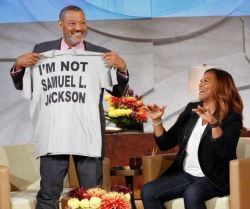 laughhard:  Morgan Freeman showing Oprah he’s not Samuel L.