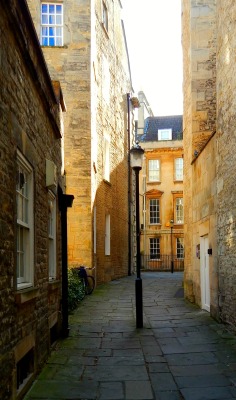 fuckitandmovetobritain:  England [25] : Bath, Canterbury, Ely,