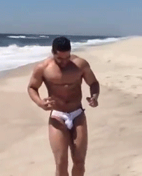 bodybuildertop:  speedomor:  dudeswithswag:  running on the beach