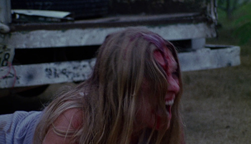 marypickfords: Marilyn Burns in The Texas Chain Saw Massacre