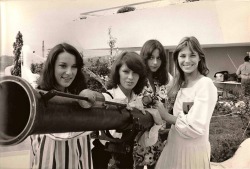 Bernadette Lafont, Elisabeth Wiener, Emma Cohen, Jane Birkin