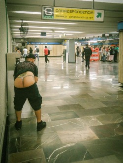 thongmexxxpunk:  thonging in public situations