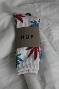 steezleo:  mew huf socks 