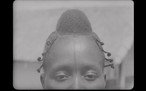 vintagecongo:  Stills from a colonial documentary about the Mangbetu people of Northeastern Congo   Forever stylin on em…