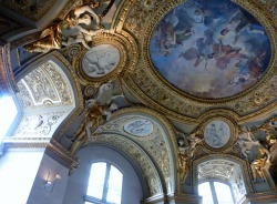  Inside the Louvre, Paris // Erin Bramwell 