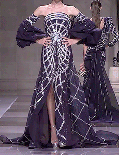 evermore-fashion:  Ziad Nakad “Tessera” Fall 2019 Haute Couture