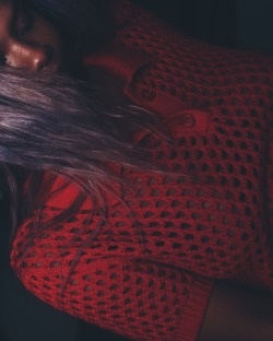 lasnoot:  Net Collar Top now available on TRSHE.bigcartel.com