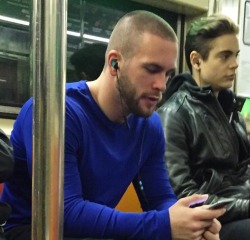 GAY MTA: Public New York Subway Pics and Vids