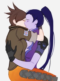 overbutts:  Tracer and Widowmaker 