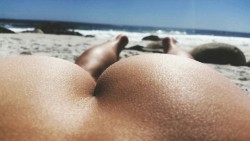 gotoanudebeach:  cptnudistboy:  When we are naked in nature,