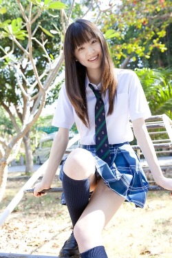 kyo-chan-dayo:  torejk: 船岡咲 http://ift.tt/1vU1iJK 