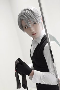 ruu-hime:   Victor: Baozi @baozihana (twitter)  photo @nejiinruins