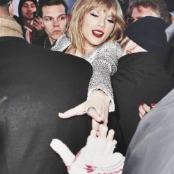 liamdryden:  taylorswift:  Grab your passport  ..and my hand.