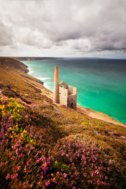 travelingcolors:  Cornish Tin Mine | England (by Jason Theaker)