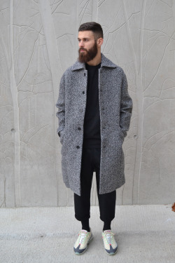 alkarus:  Carven coat Damir doma pant AM95 sneakers 