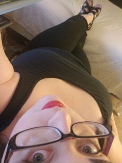 mybbw-hotwife:  Thanks for all the love and reblogs guys.  Keep
