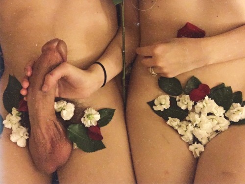 hazeyjane-ii:Some plant nudes of me and my boyfriend bc @porn4ladies always has cute ones & ive never posted mine