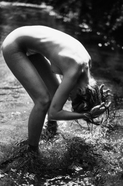 nakedworldofmars:  Emily Senko by Chadwick Tyler  .