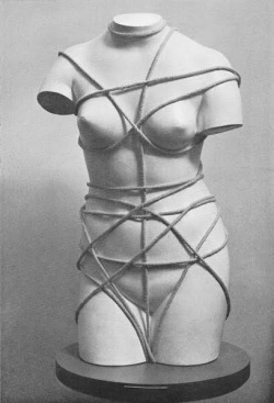 iconophages:man ray -venus restaurée- 1936