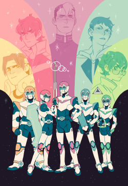sarakipin:  Voltron print! I had such a great time watching