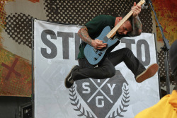 fuckingsuffer:  Stick To Your Guns by ResetReflectMedia on Flickr.
