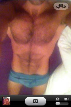 jermbuf14:  Dan Neal is such a hot exhibitionist when he is drunk!