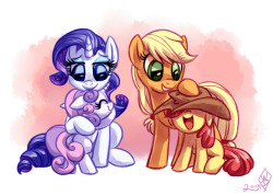 ask-sapphire-eye-rarity:  rarijackdaily:  Big sisters. <3