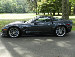 corvettes:  2009 Corvette ZR1