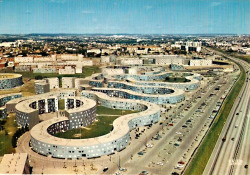 retrogeographie:  Grigny, quartier la Grande Borne, 70’s. 