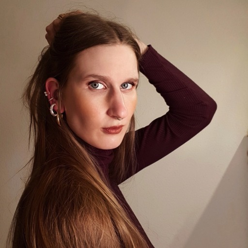 lockepiercingstattoos-art:OnlyFans@jlouisewinter sents me these