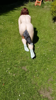 63sdaddy:Playing with my good girl in the sun today. Far too