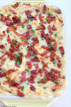 foodffs:  Twice baked cheese and bacon mashed potato casserole