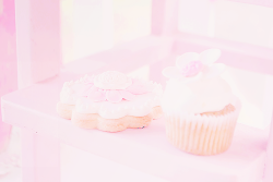 nigai:  Pink Milk And Cookies (by Anna) 