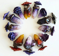 sassy-gay-justice:  sosuperawesome:  Pendants by ElementalUrchin
