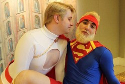 bearswithantlers:  Rule 63 Power Girl and Super Girl (via FashionablyGeek)