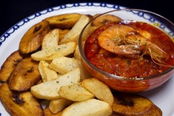 chefthisup:  Spicy Tomato Shrimp Sauce (West African Style).