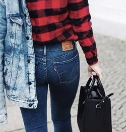 fashionn-enthusiast:  Plaid blouse»  Denim jacket»  Denim