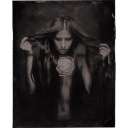 jameswigger:With the magical @blueriverdream  8x10 plexitype.