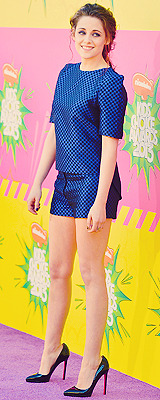 kristenforthewin:  HQs of Kristen at the KCAs - March 23, 2013