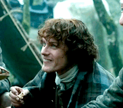 jvmiefraser:  I can’t tell what I like better: Jamie laughing