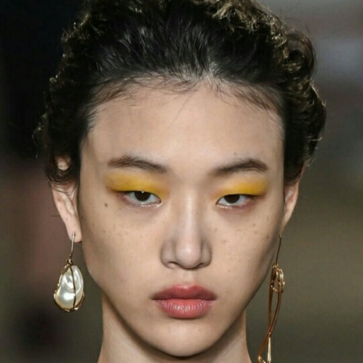 salwarremade:this seulgi… straight out of a fuckin 90s