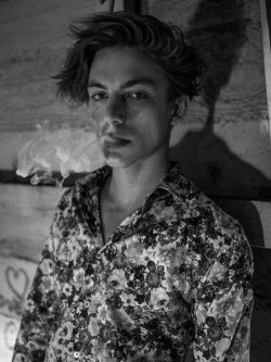 smokingcelebs:  Ben Nordberg