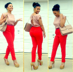EYE CATCHER