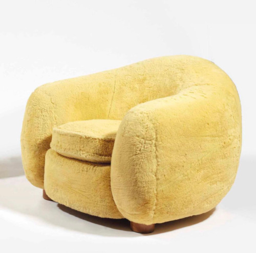 nowebsite:Jean Royere ours polaire chair, 1947