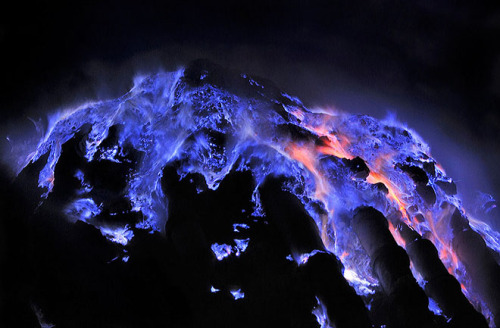 Heard of blue flames? How about blue lava? Sulfur becomes molten at temps just over the boiling point of water and turns into a spectral blue lava. Photographer Olivier Grunewald lost two lenses and a camera in pursuit of these otherworldly images of