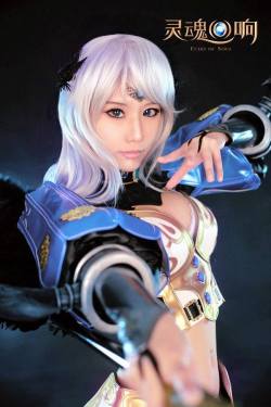 cosplayandanimes:  Elves - Echo of Soul source