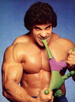 80slove:  Lou Ferrigno as The Incredible Hulk 1978-1982